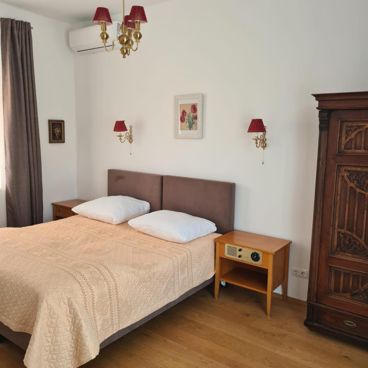 Villa Musik - Historical Apartments In Baden bei Wien Zewnętrze zdjęcie